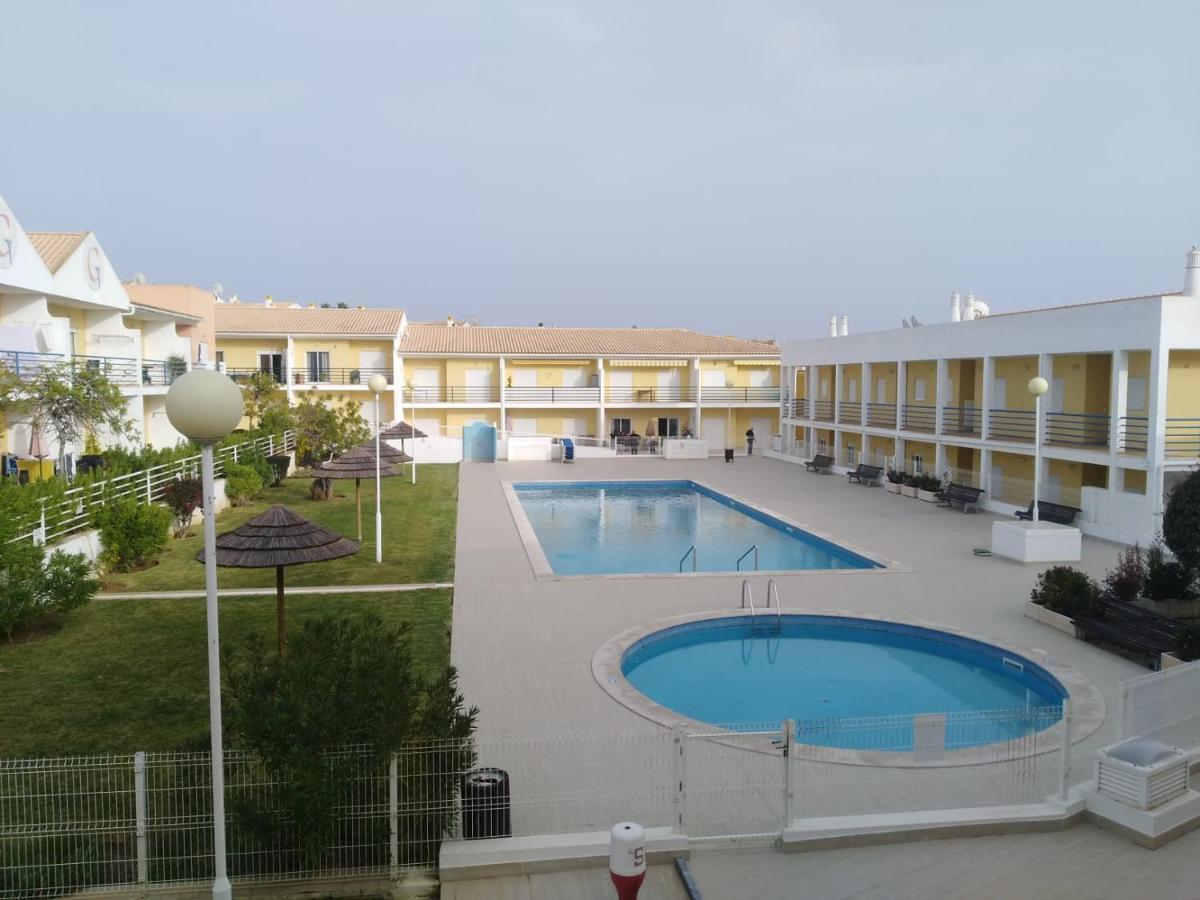 Salgados Sea View Apartment Албуфейра Екстериор снимка