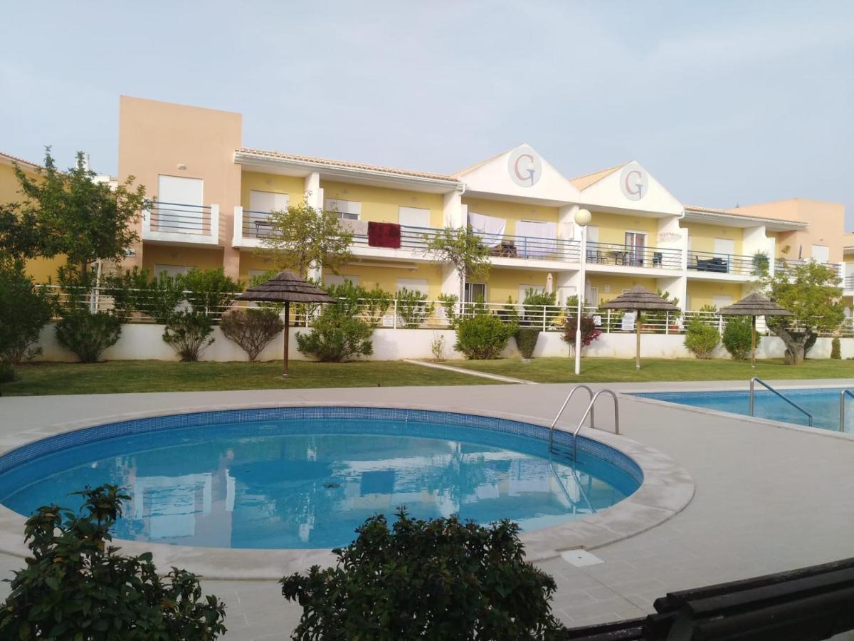 Salgados Sea View Apartment Албуфейра Екстериор снимка